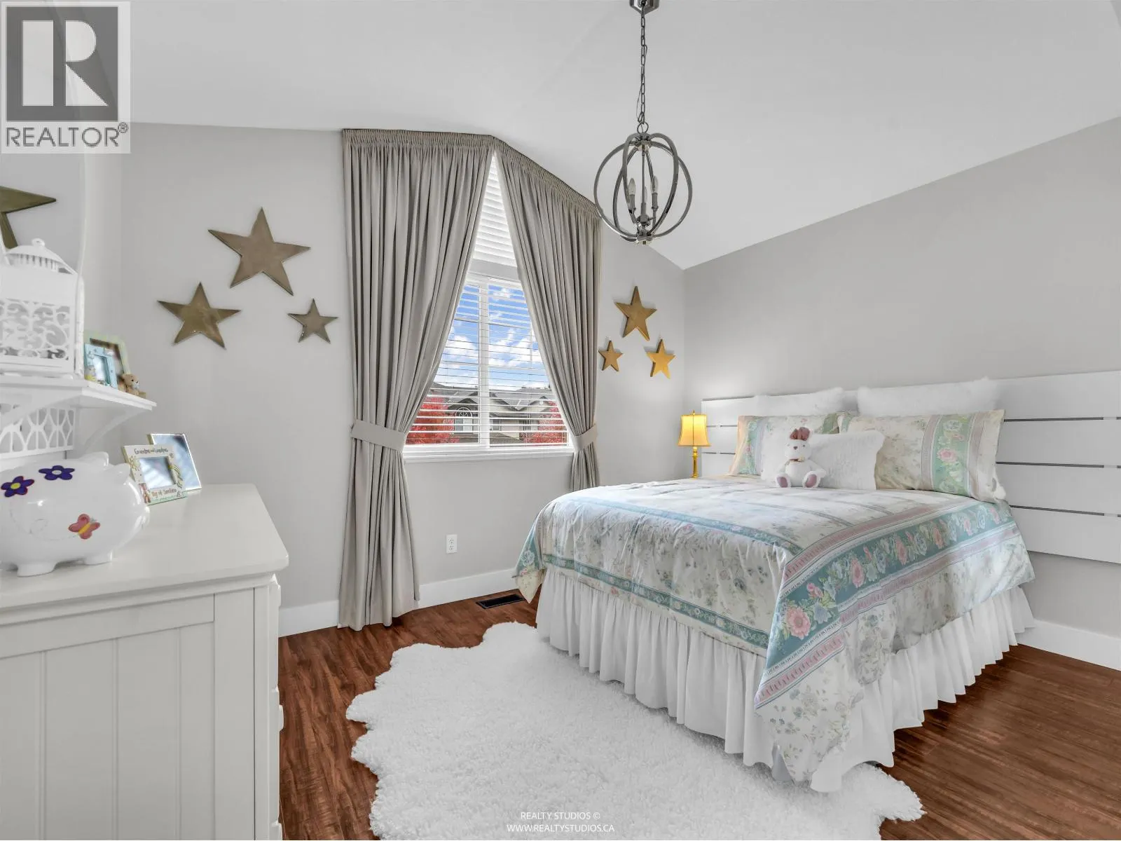 35 11358 COTTONWOOD DRIVE