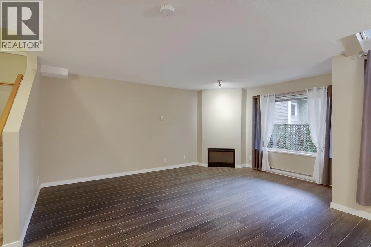 3380 MARQUETTE CRESCENT