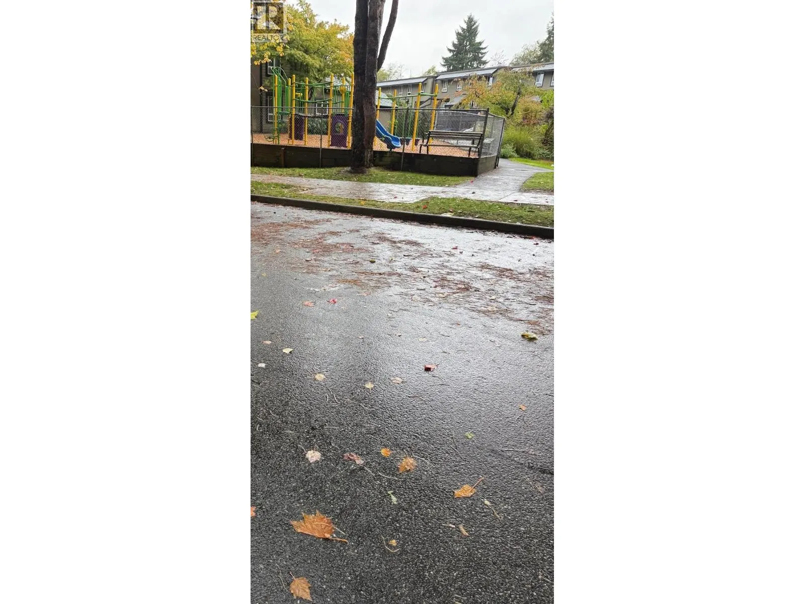 3380 MARQUETTE CRESCENT