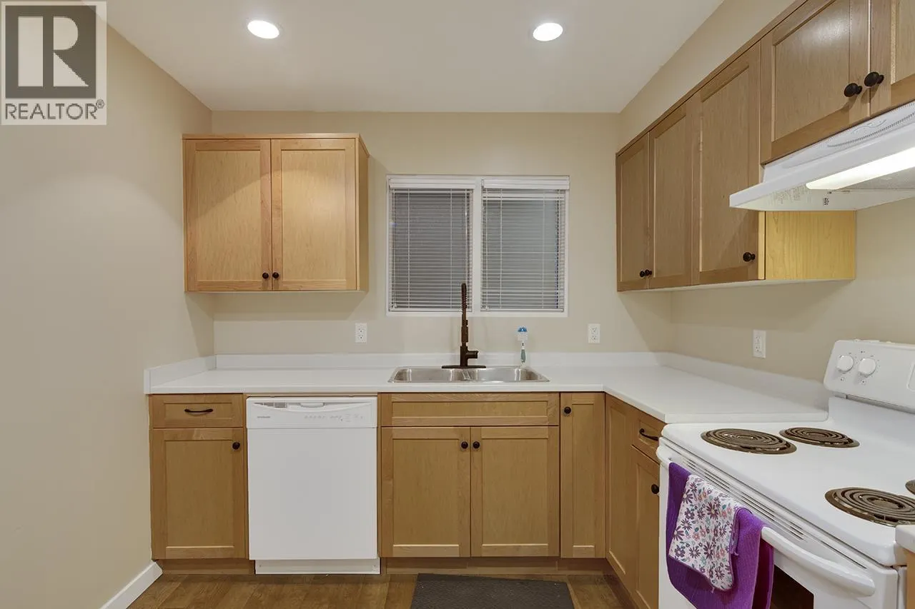 3380 MARQUETTE CRESCENT