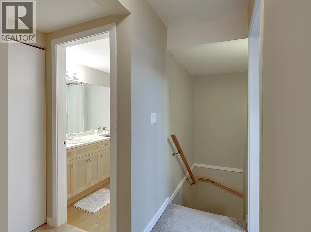 3380 MARQUETTE CRESCENT