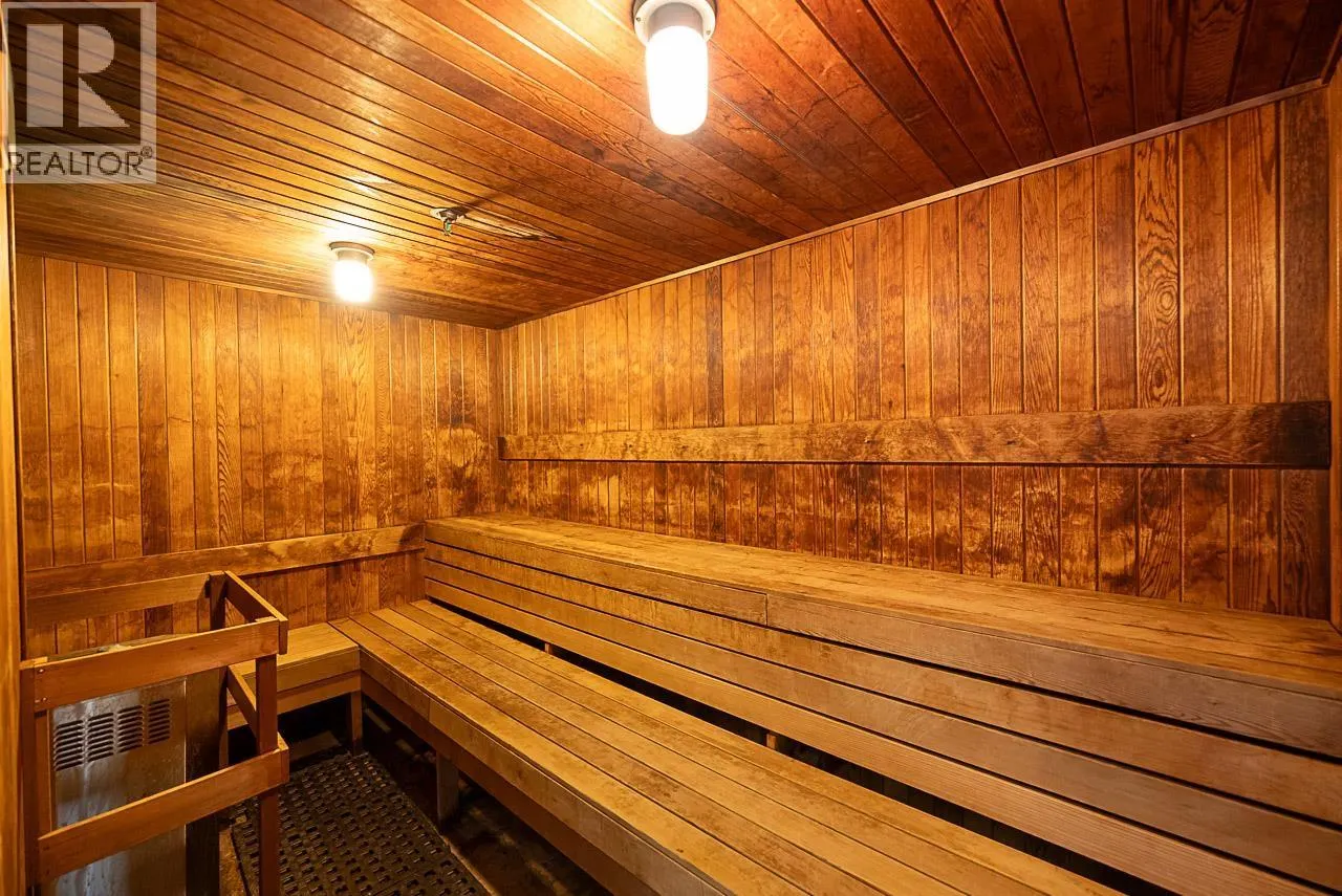 410 2201 PINE STREET