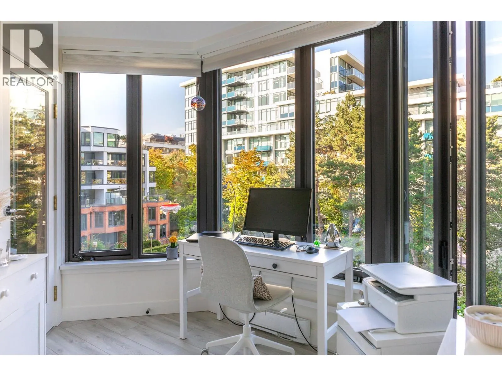 410 2201 PINE STREET