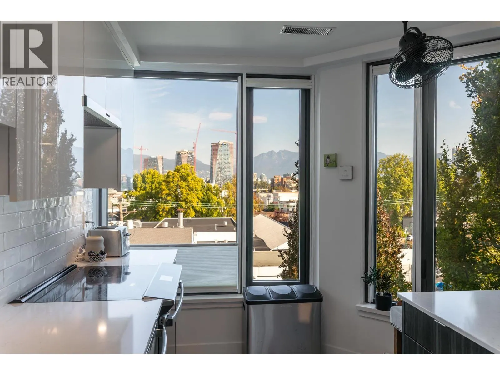 410 2201 PINE STREET