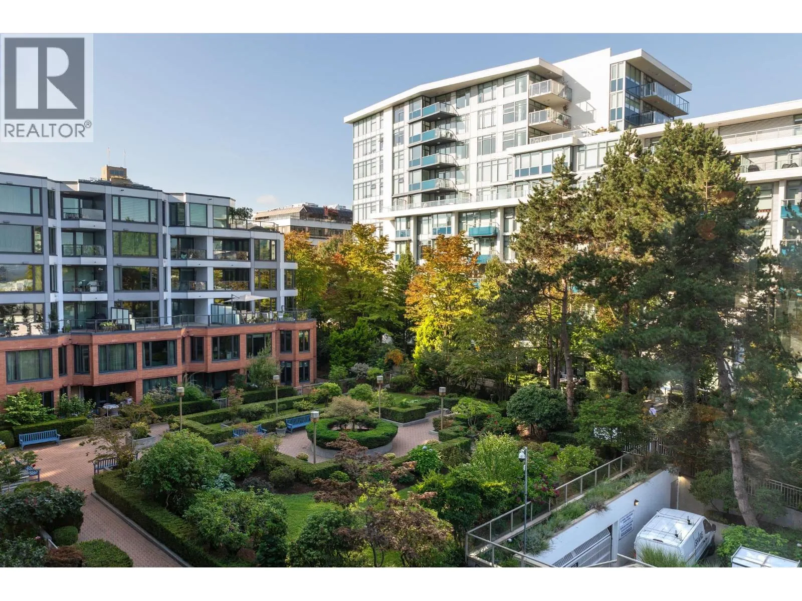 410 2201 PINE STREET