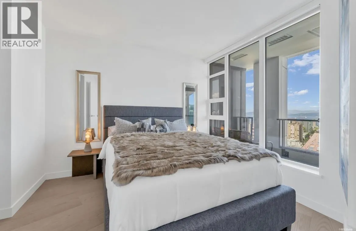 2802 1289 HORNBY STREET