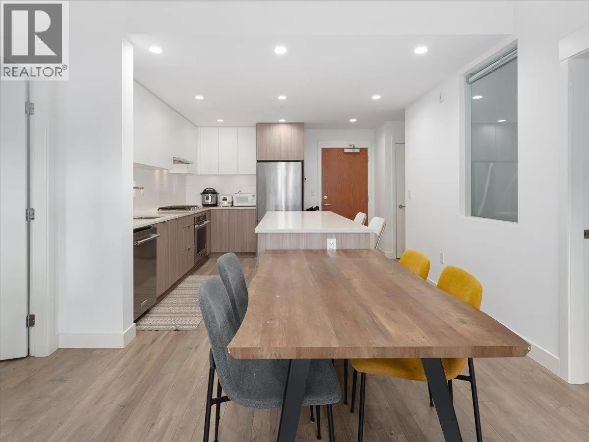 119 750 DOGWOOD STREET