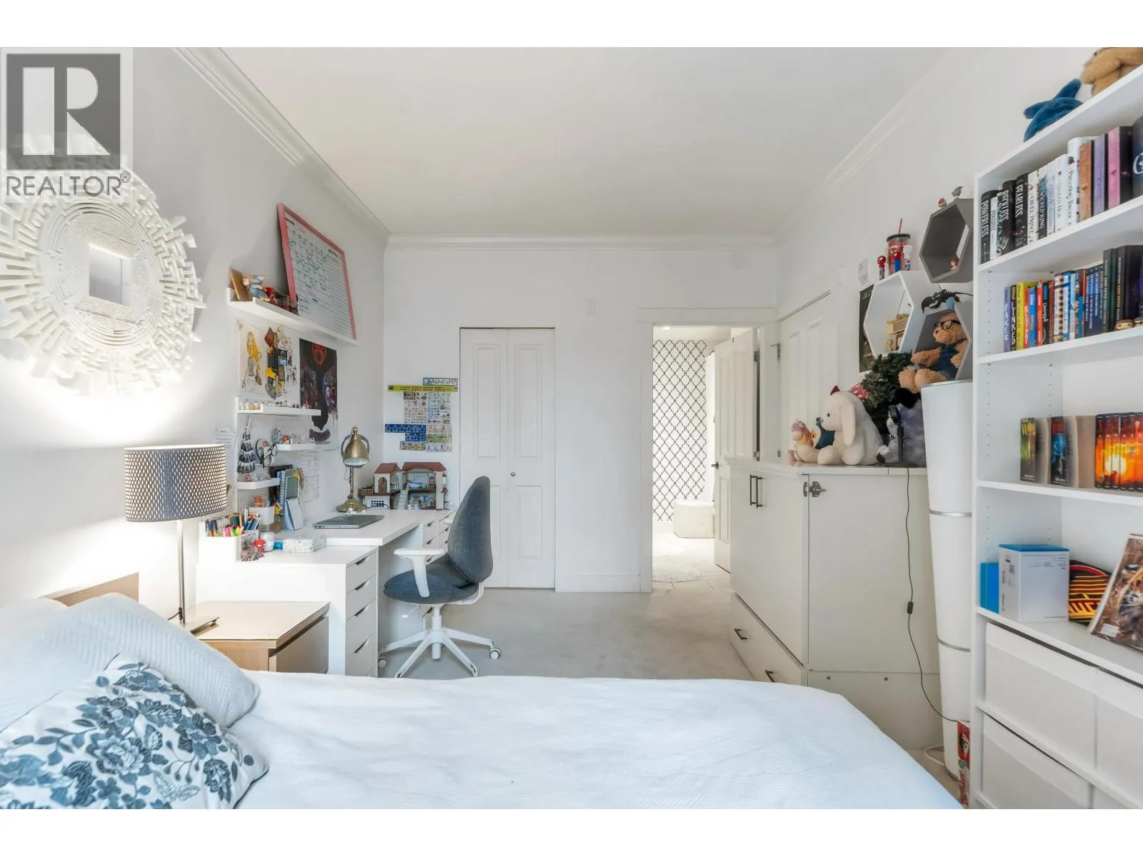 310 1111 E 27TH STREET