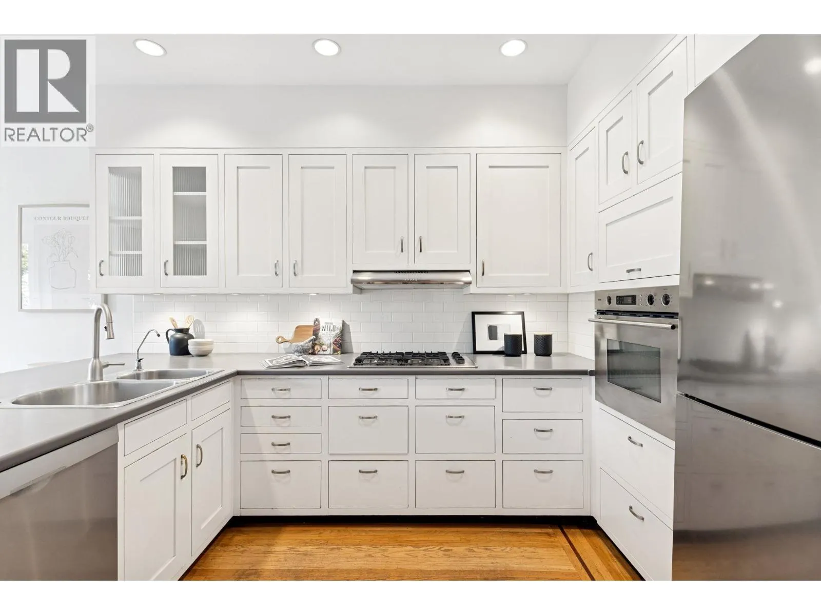 3617 WEST 2ND AVENUE