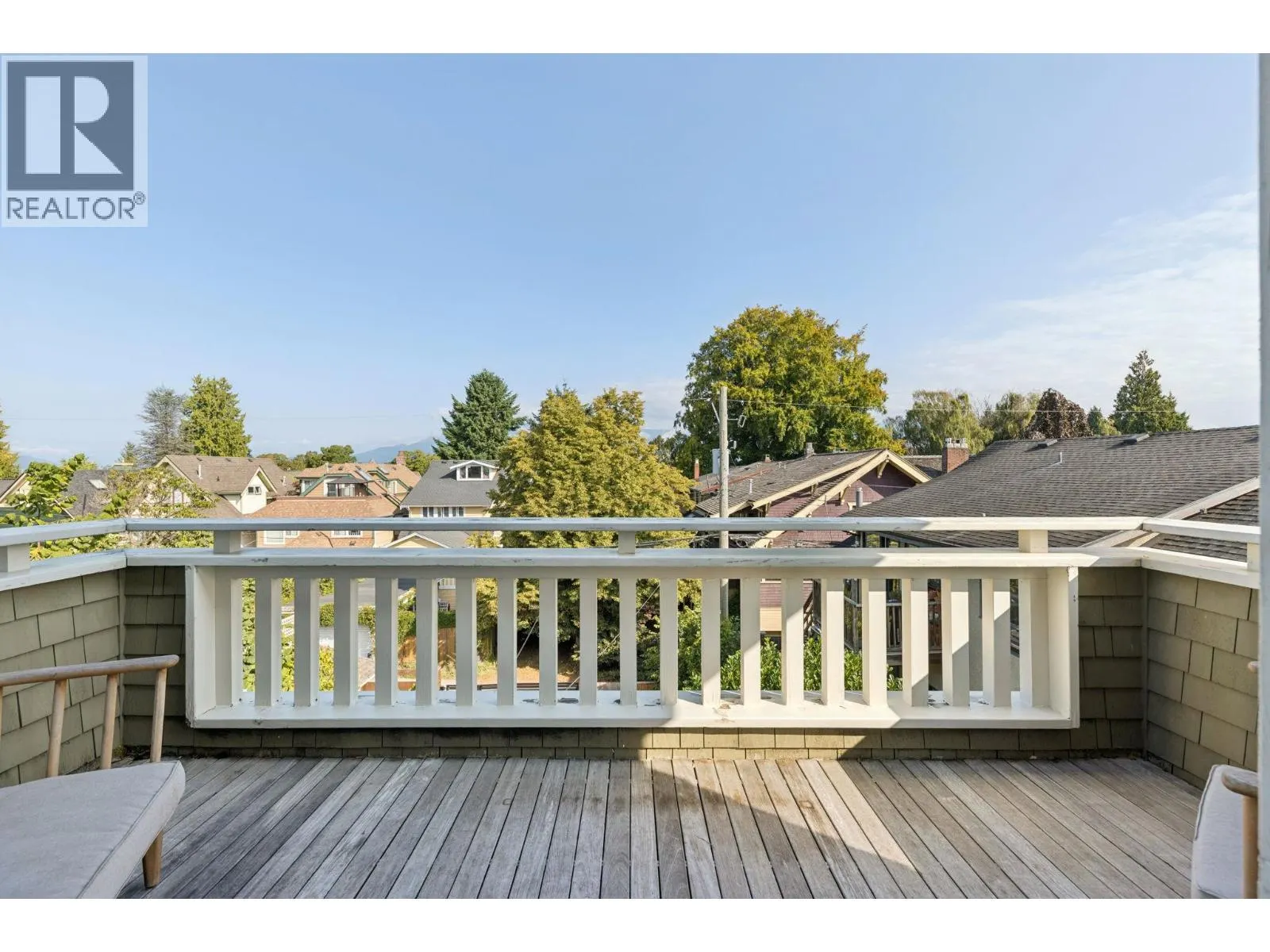 3617 WEST 2ND AVENUE