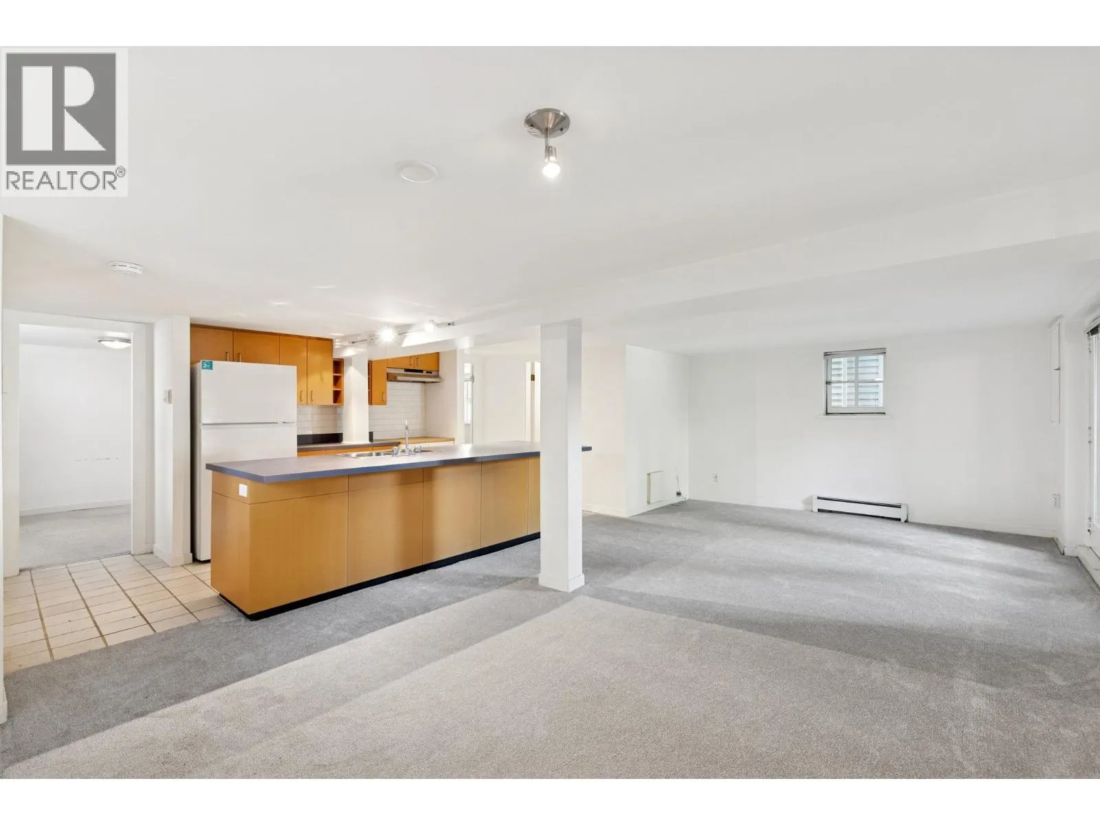 3617 WEST 2ND AVENUE