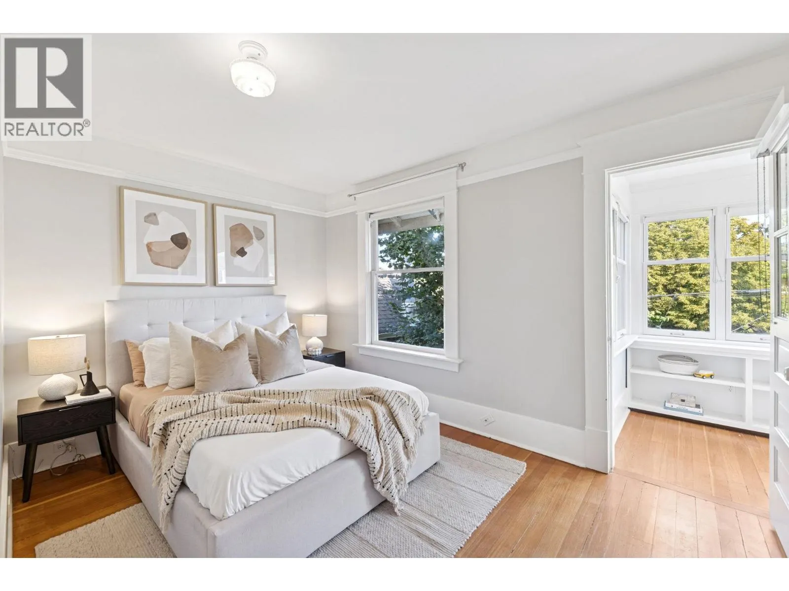 3617 WEST 2ND AVENUE