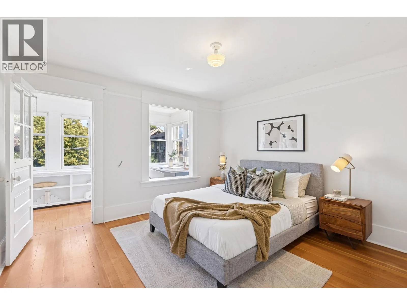 3617 WEST 2ND AVENUE