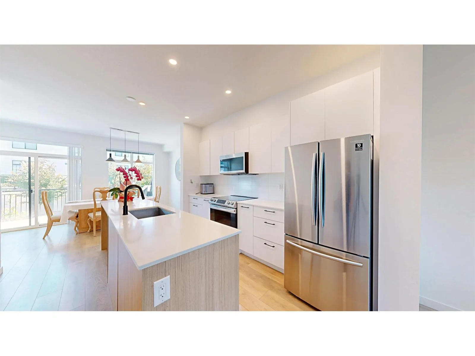 130 15235 SITKA DRIVE