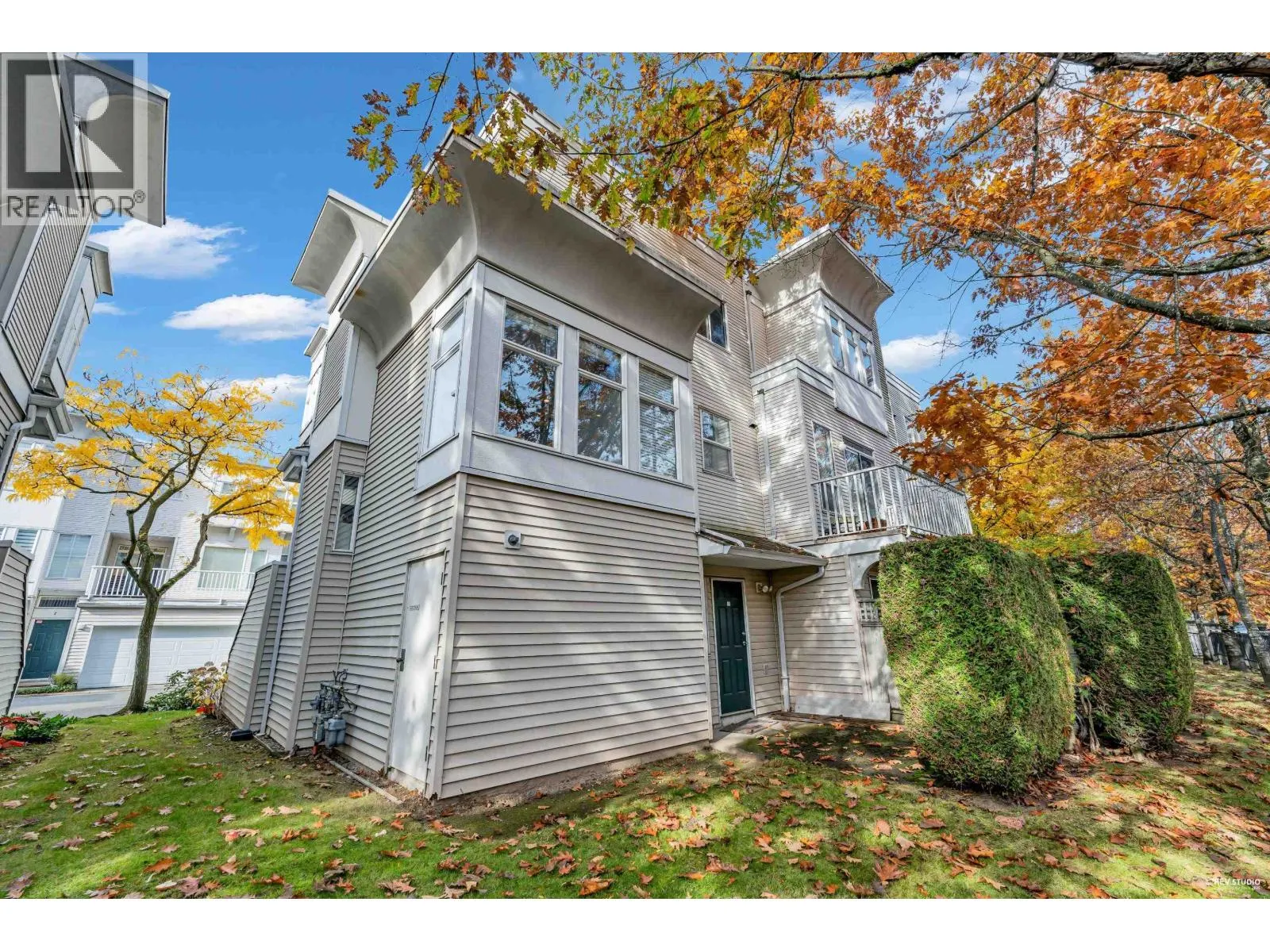 11 12331 MCNEELY DRIVE