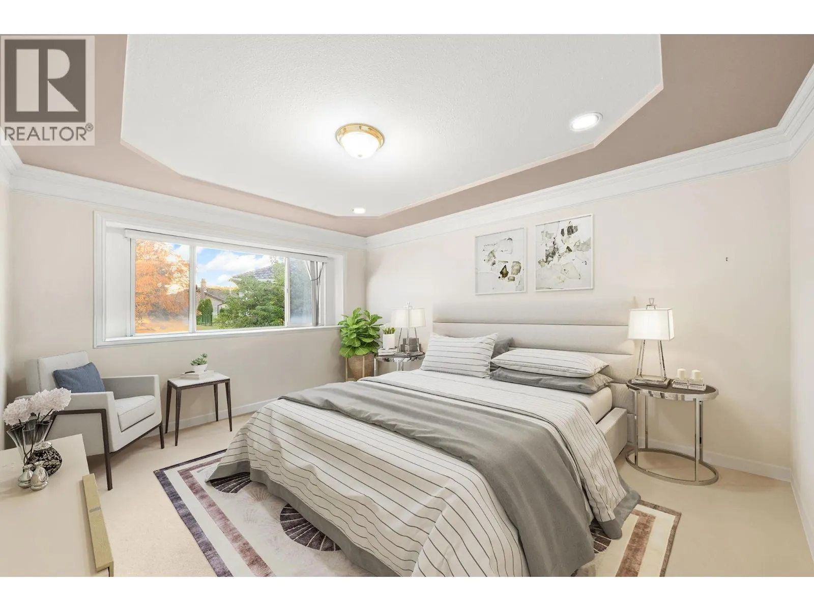 11851 RAILWAY AVENUE