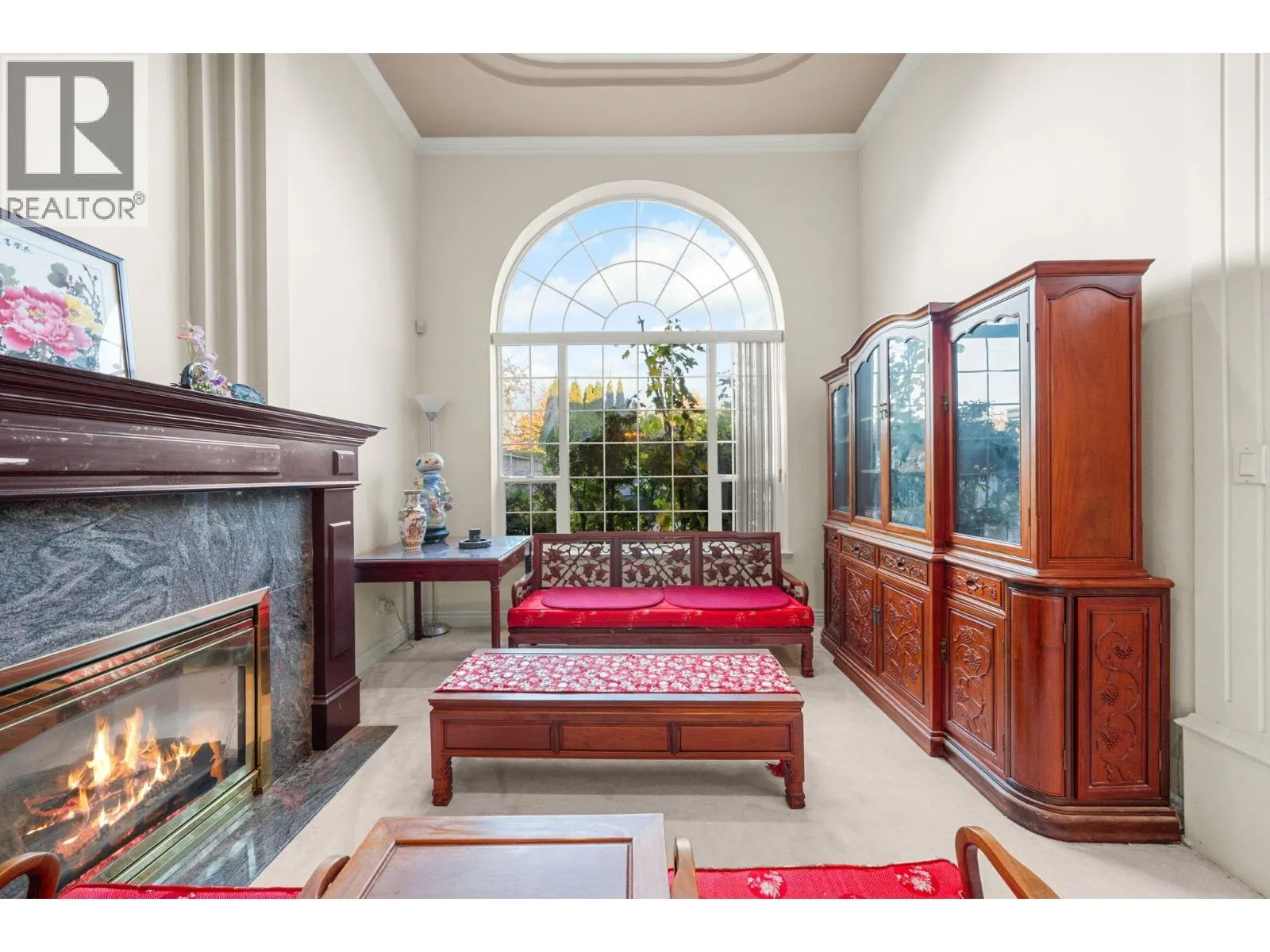 11851 RAILWAY AVENUE