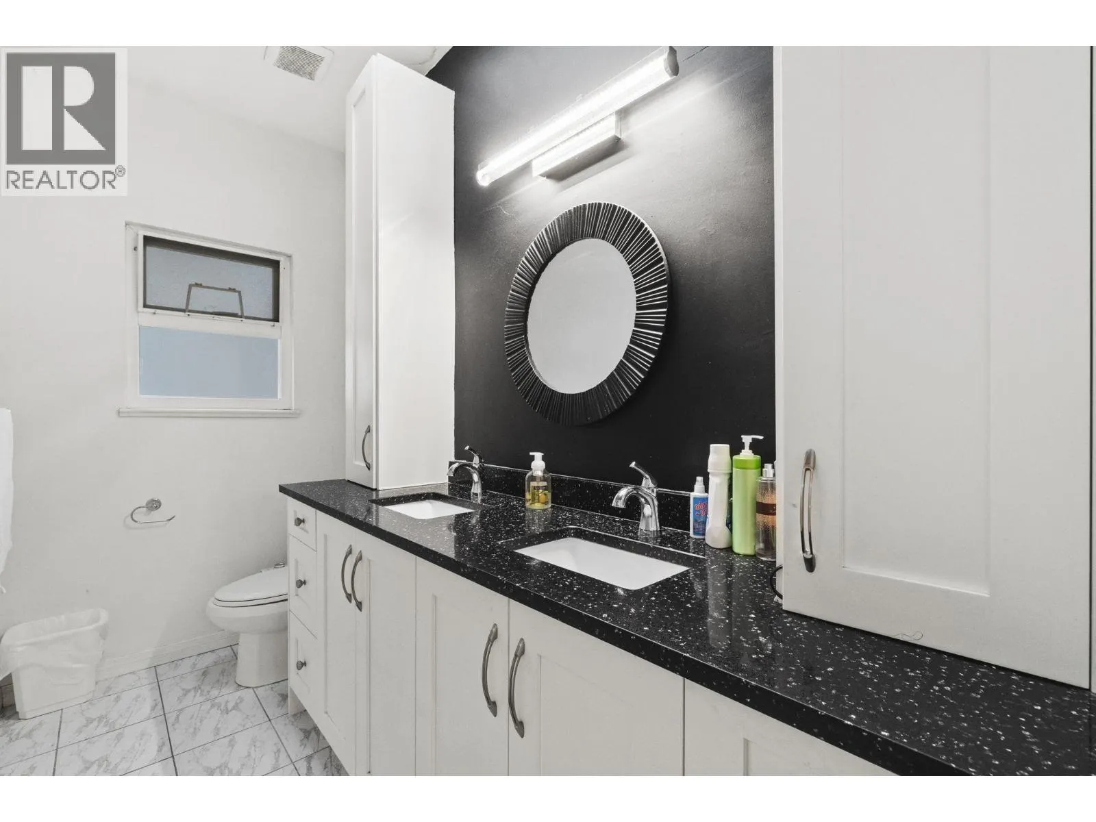 1405 EDINBURGH STREET