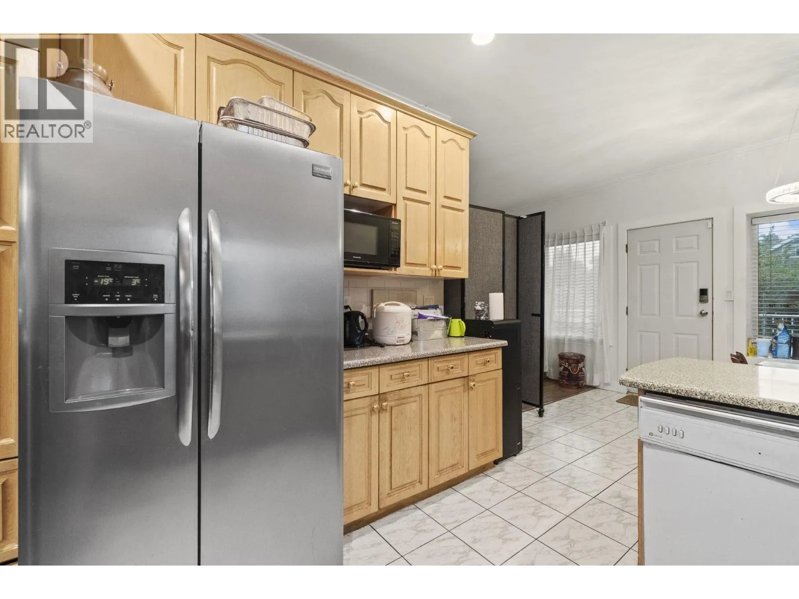 1405 EDINBURGH STREET