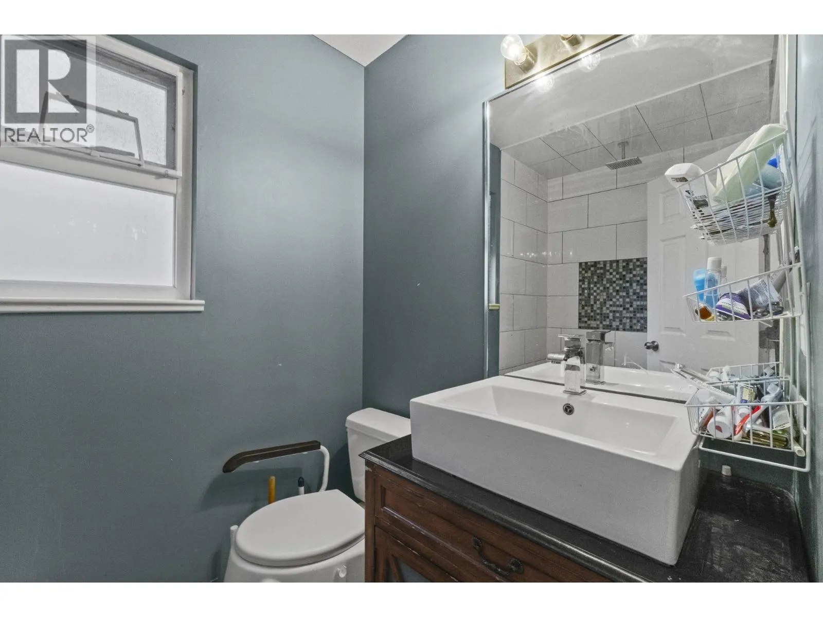 1405 EDINBURGH STREET