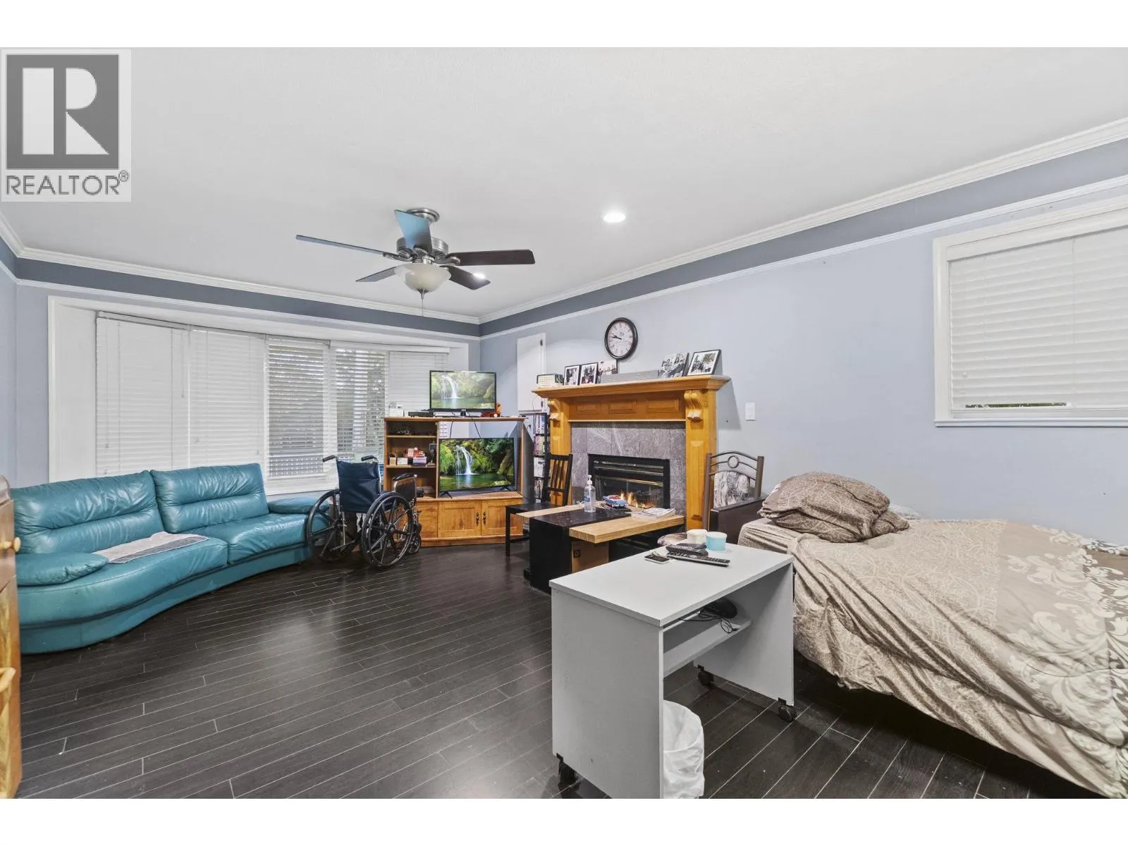 1405 EDINBURGH STREET