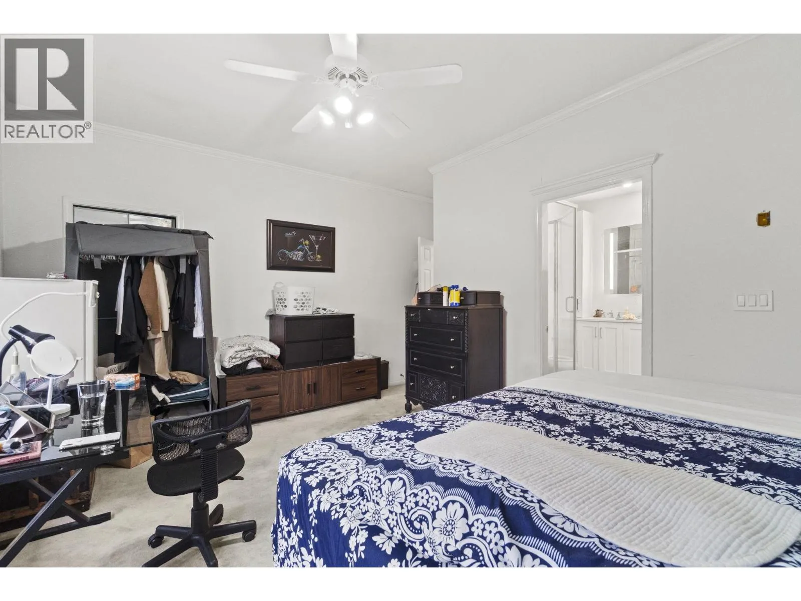 1405 EDINBURGH STREET