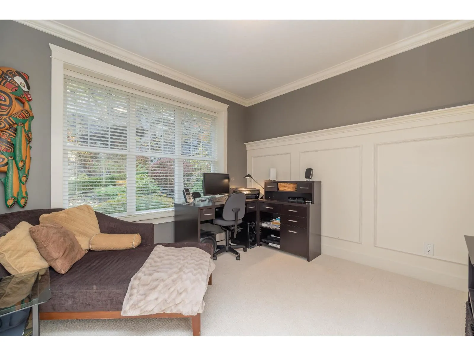 2581 EAGLE MOUNTAIN DRIVE