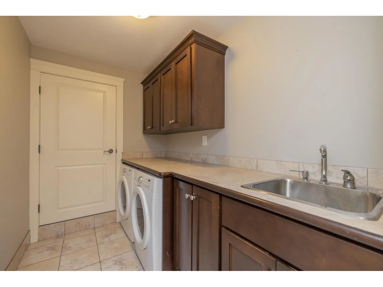 2581 EAGLE MOUNTAIN DRIVE