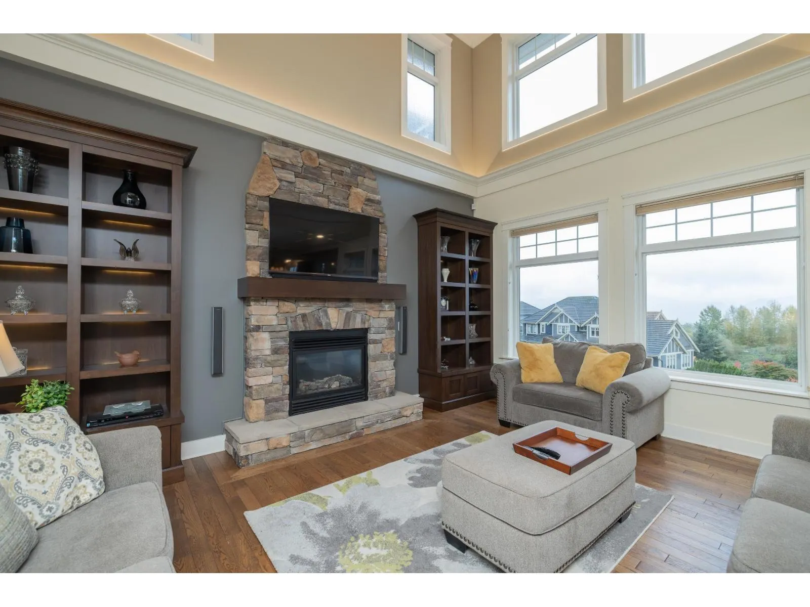 2581 EAGLE MOUNTAIN DRIVE