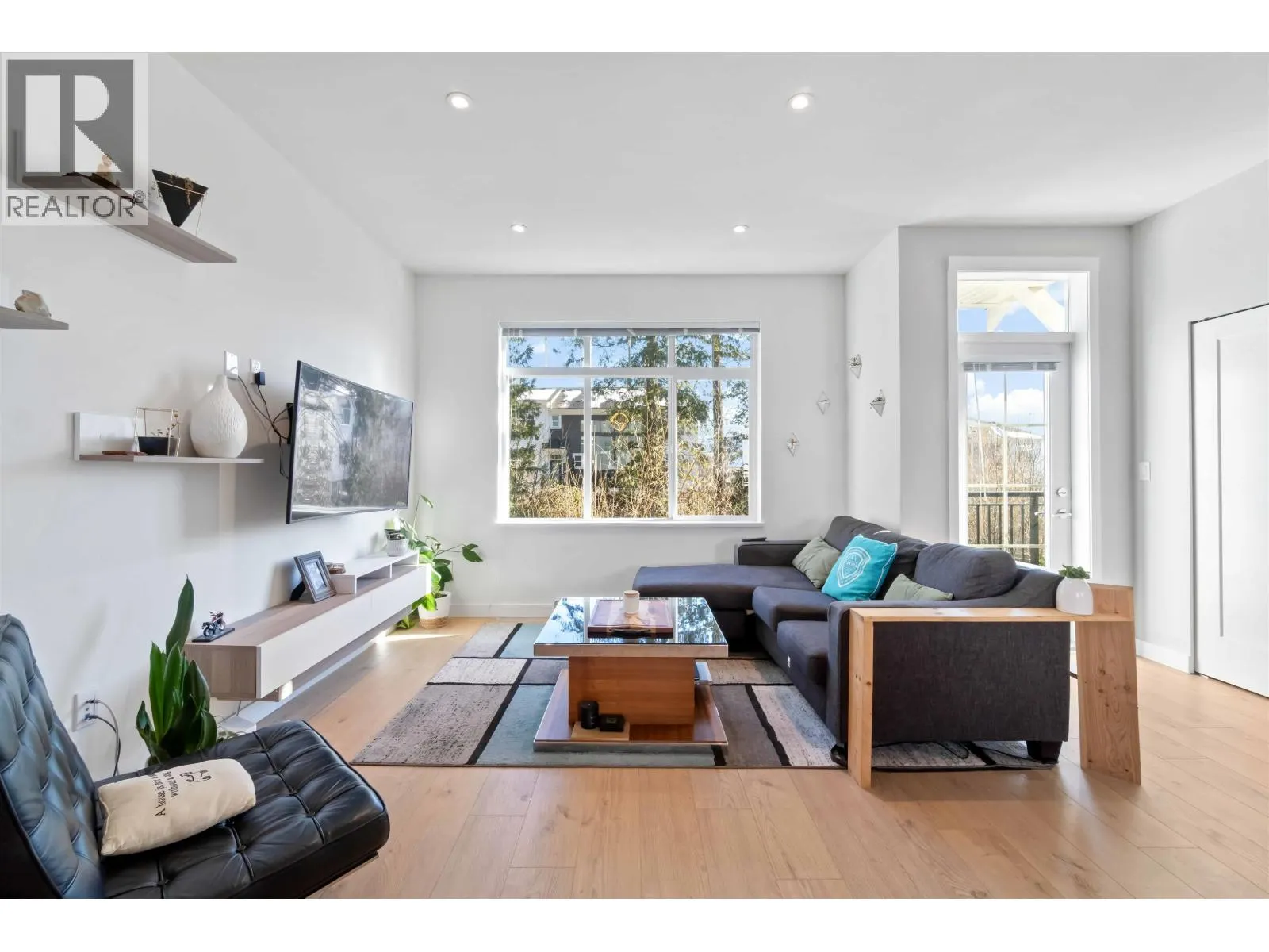 125 1225 MITCHELL STREET