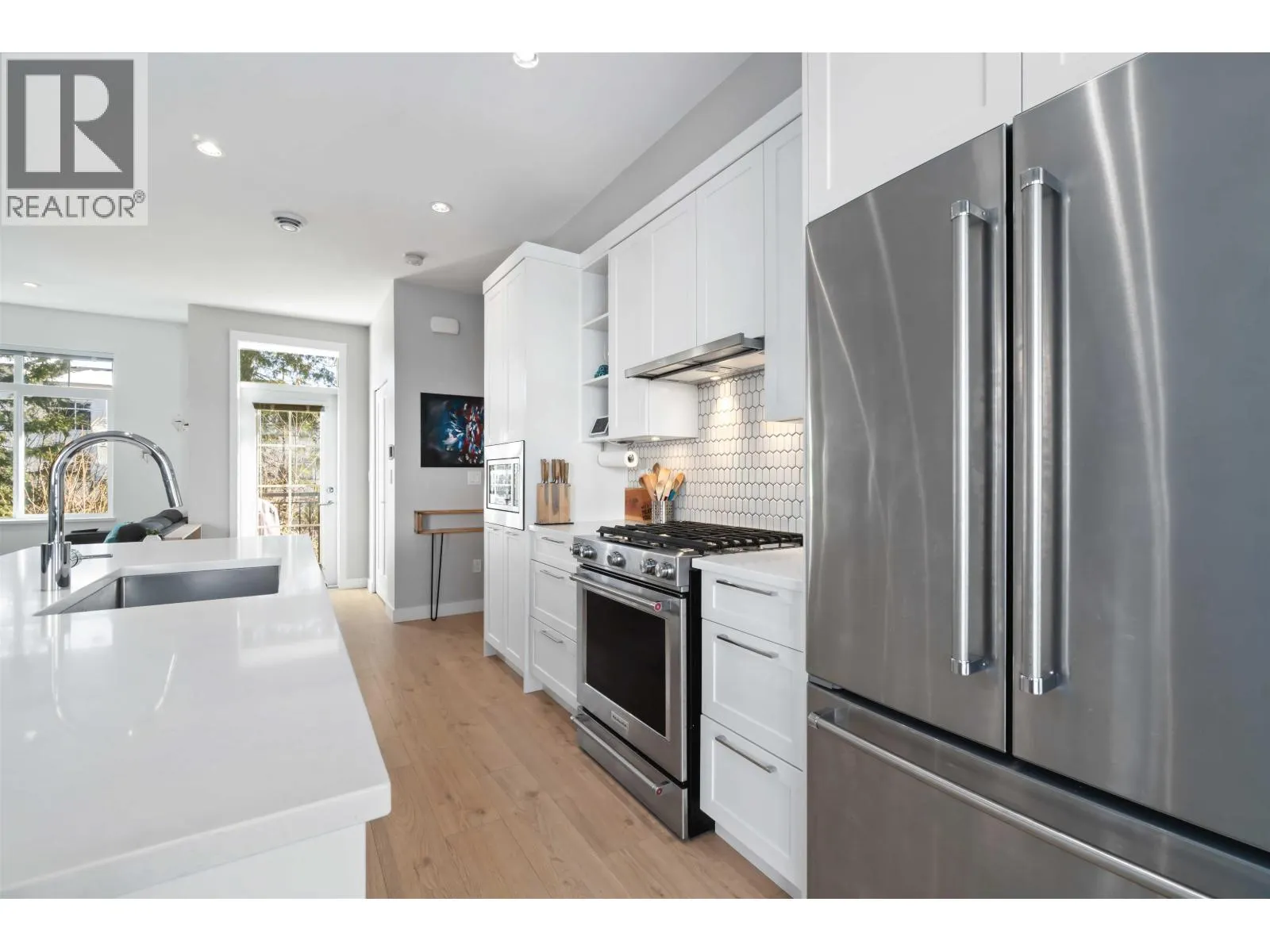 125 1225 MITCHELL STREET