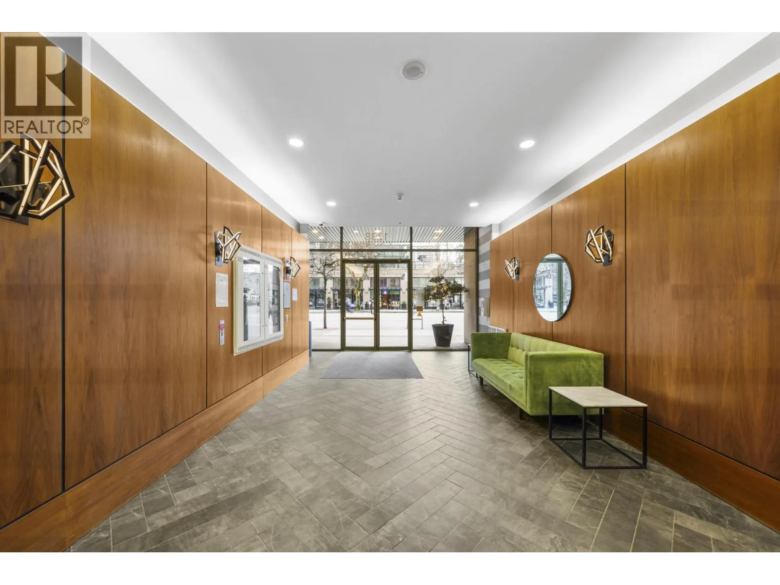 603 1238 BURRARD STREET