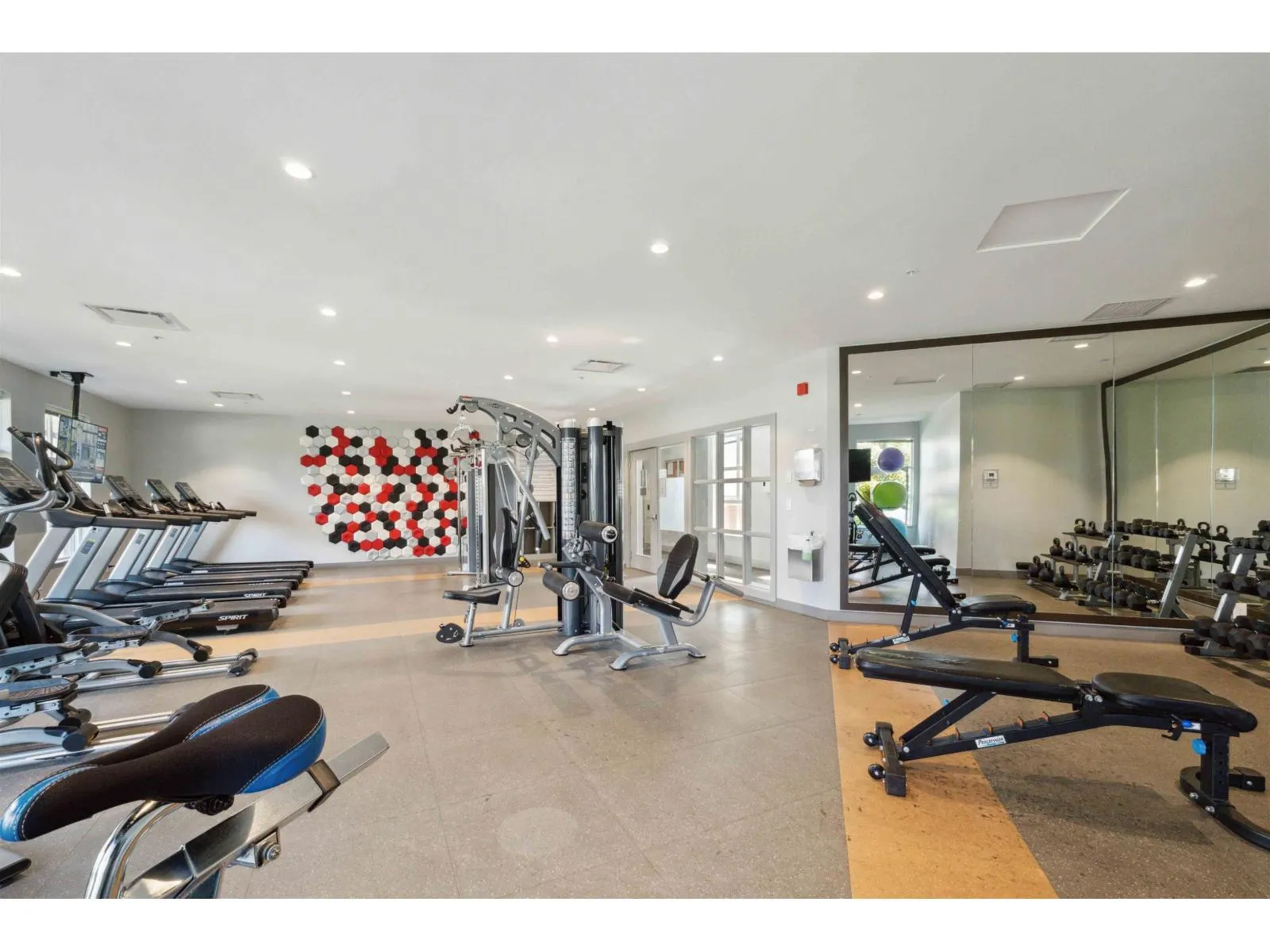 C520 8150 207 STREET