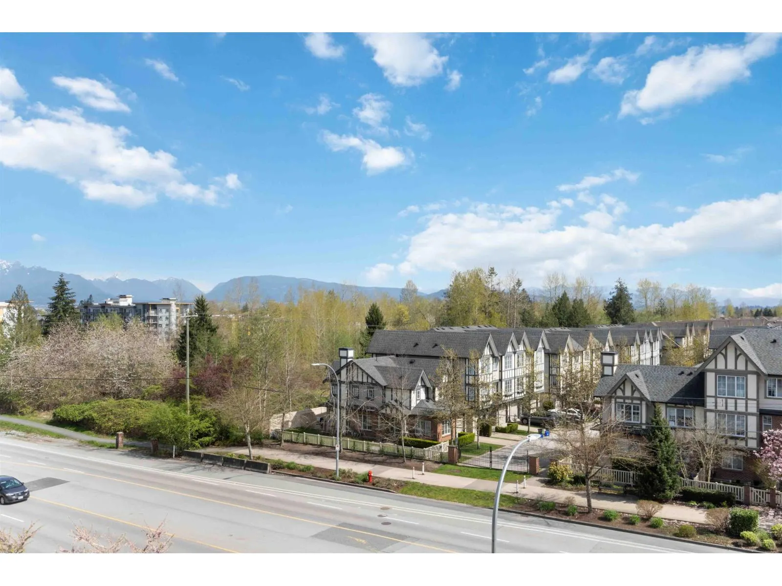 C520 8150 207 STREET