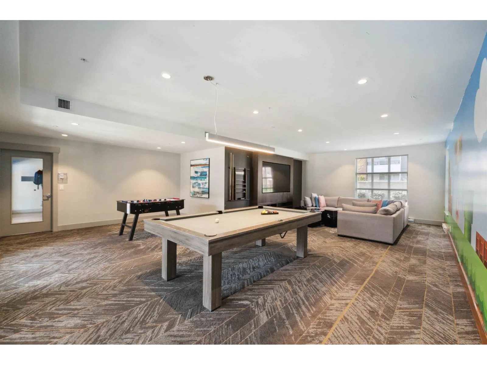 C520 8150 207 STREET