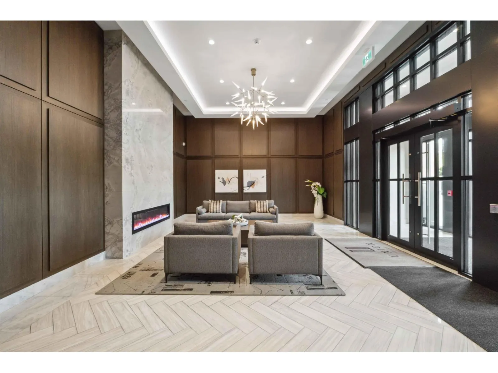 C520 8150 207 STREET