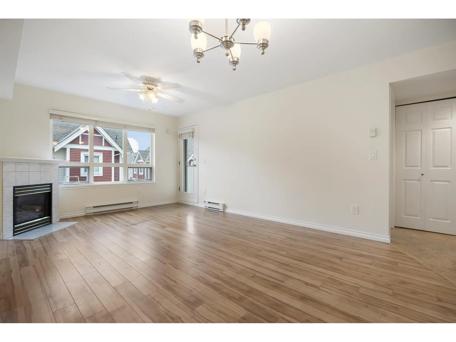 305 14355 103 AVENUE