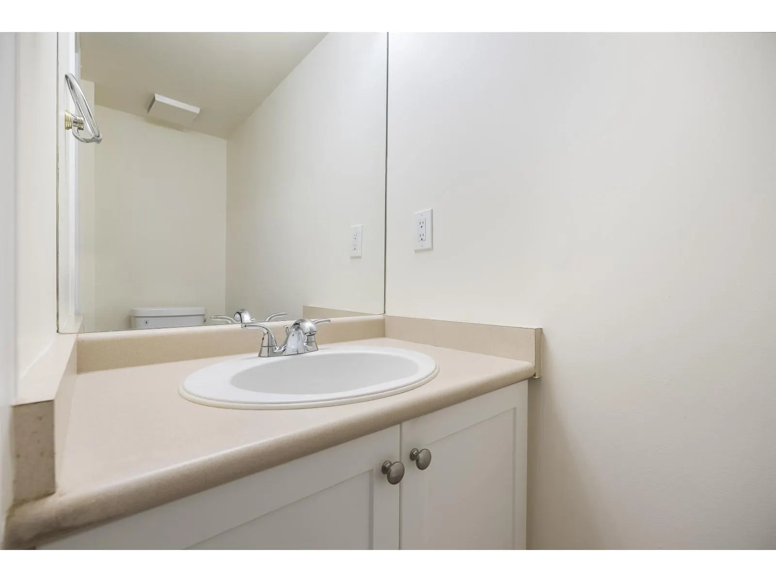 305 14355 103 AVENUE