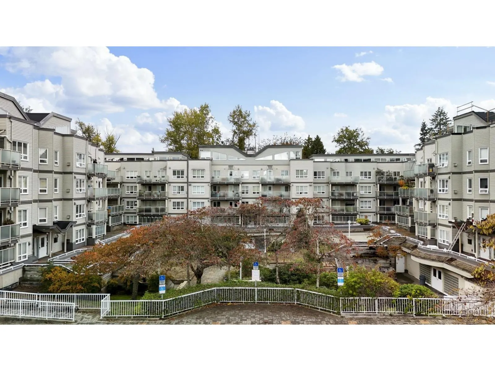 305 14355 103 AVENUE