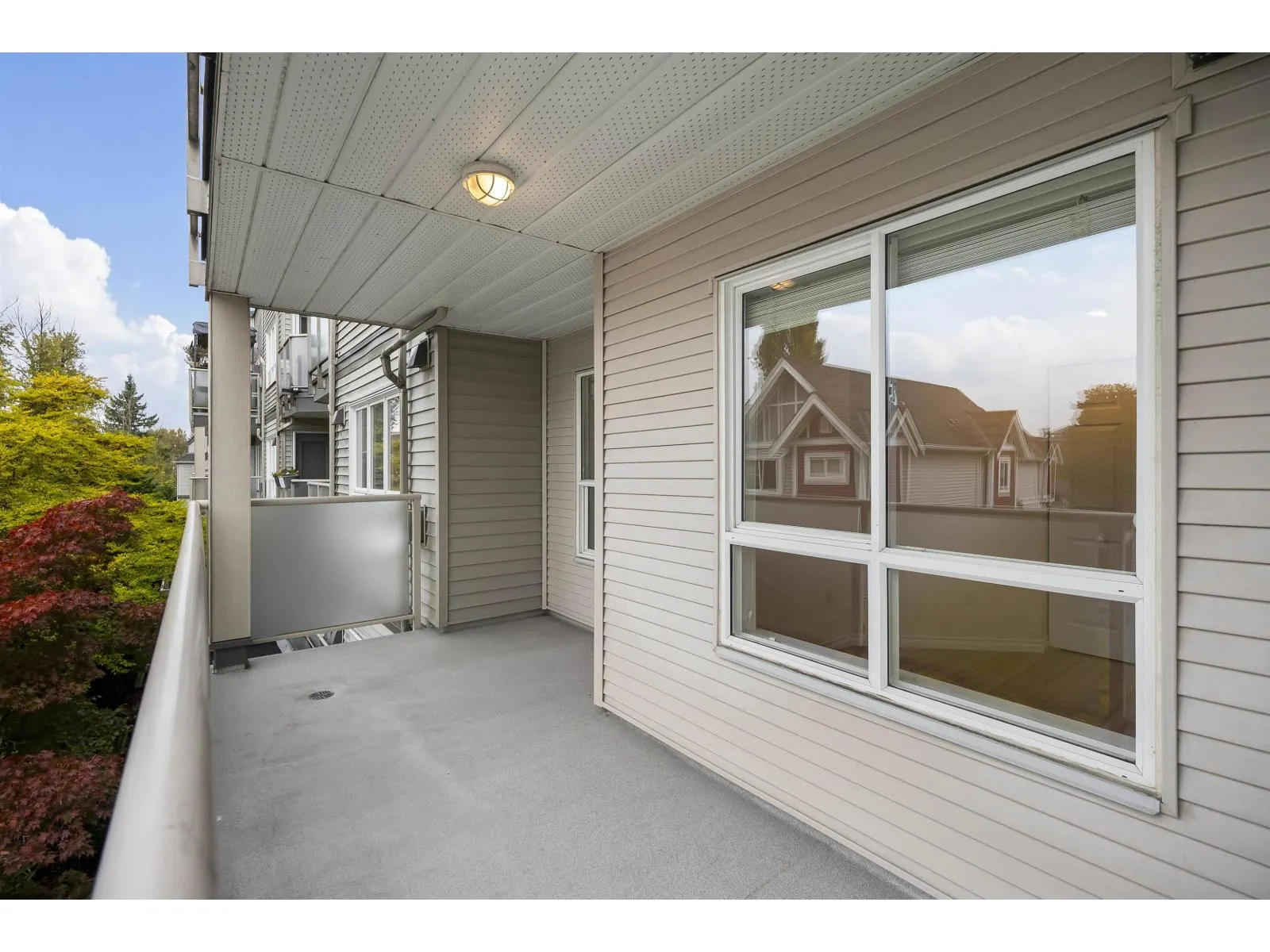 305 14355 103 AVENUE