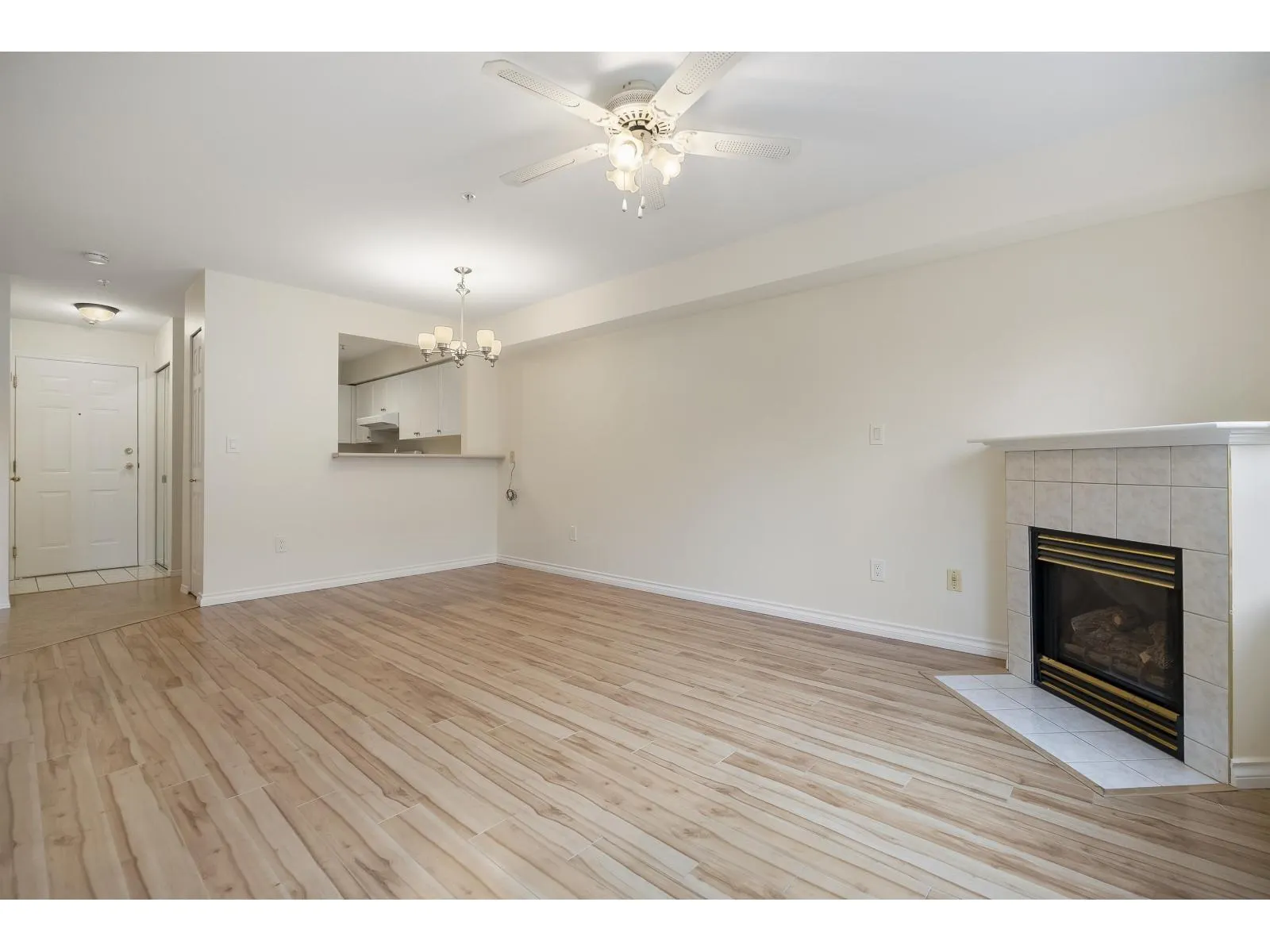 305 14355 103 AVENUE