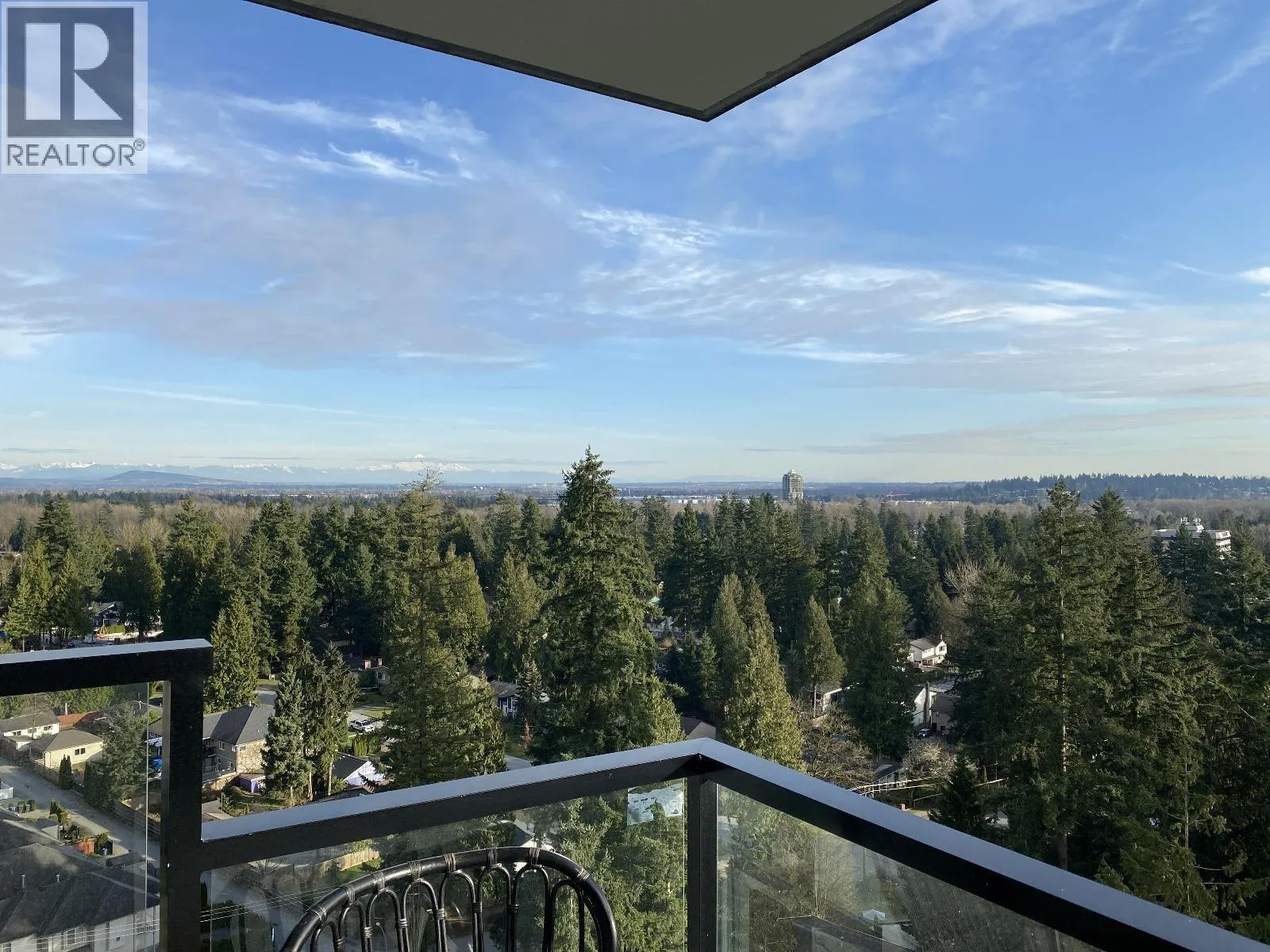 1905 3080 LINCOLN AVENUE