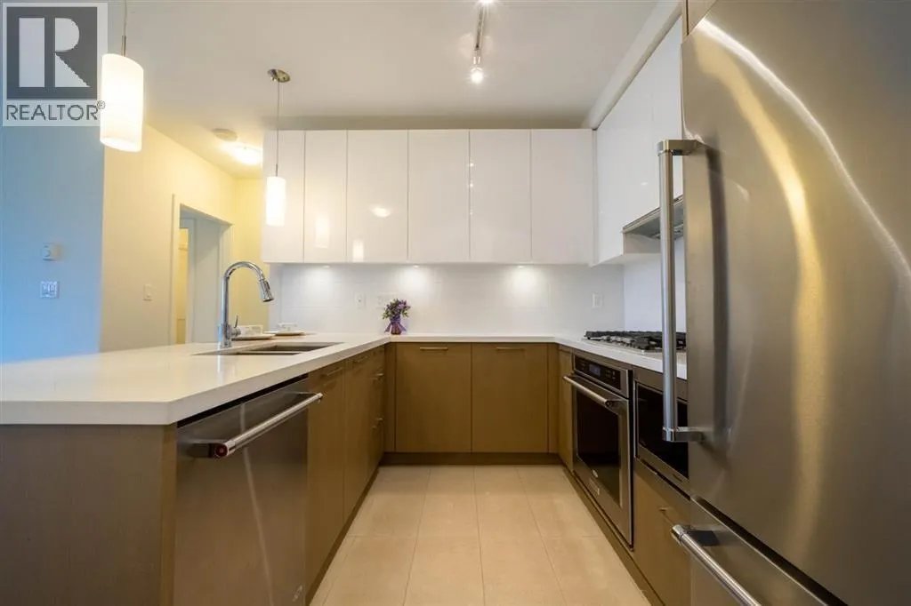 1905 3080 LINCOLN AVENUE