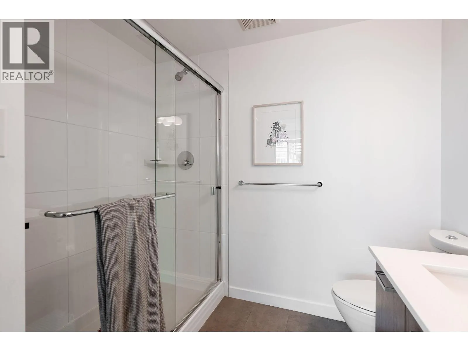 709 2321 SCOTIA STREET