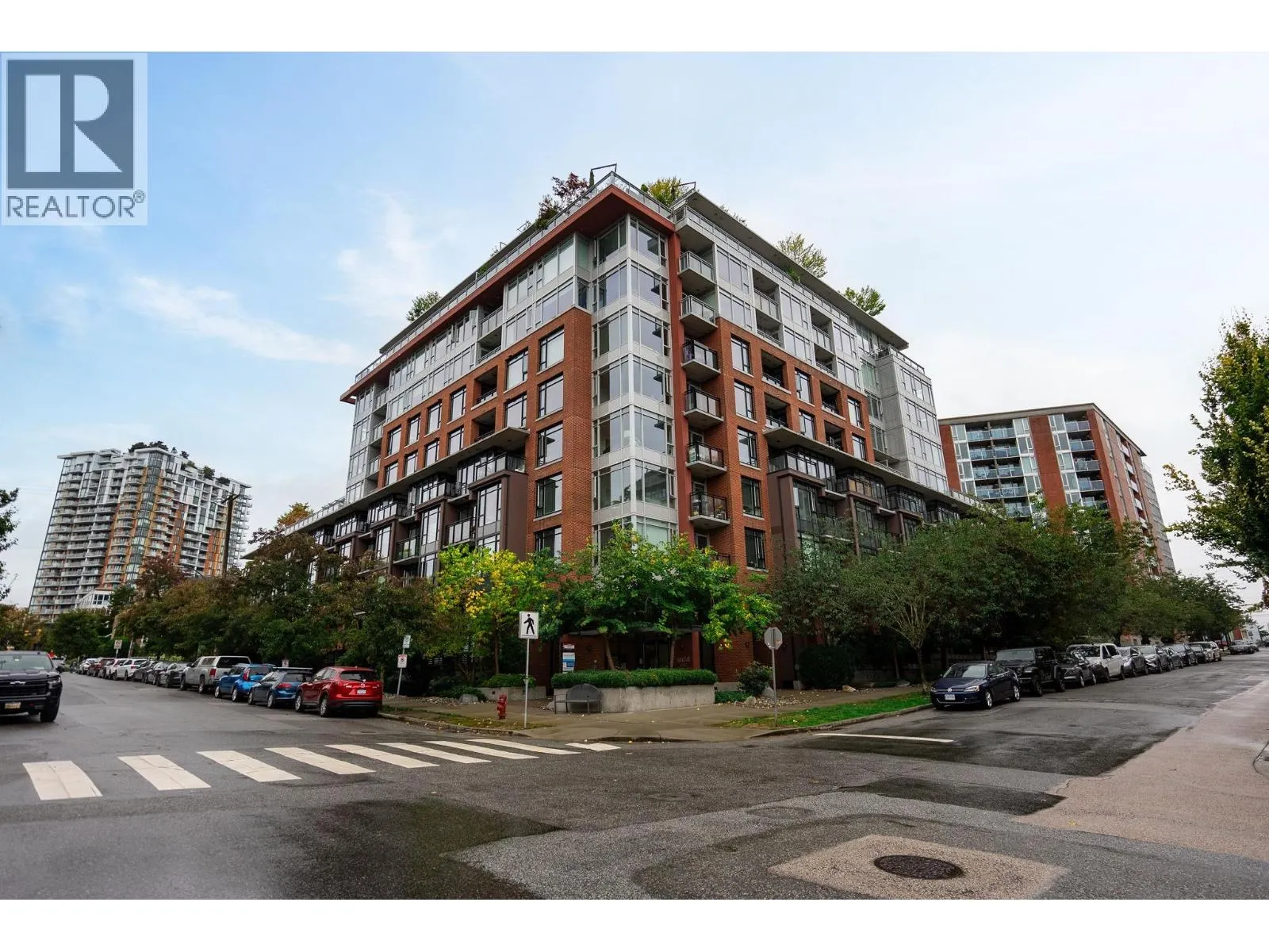 709 2321 SCOTIA STREET