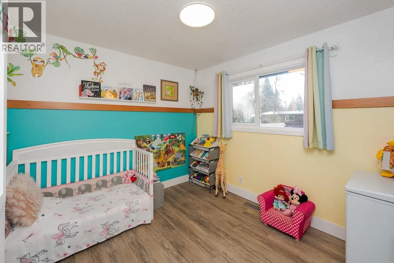 7733 LANCASTER CRESCENT