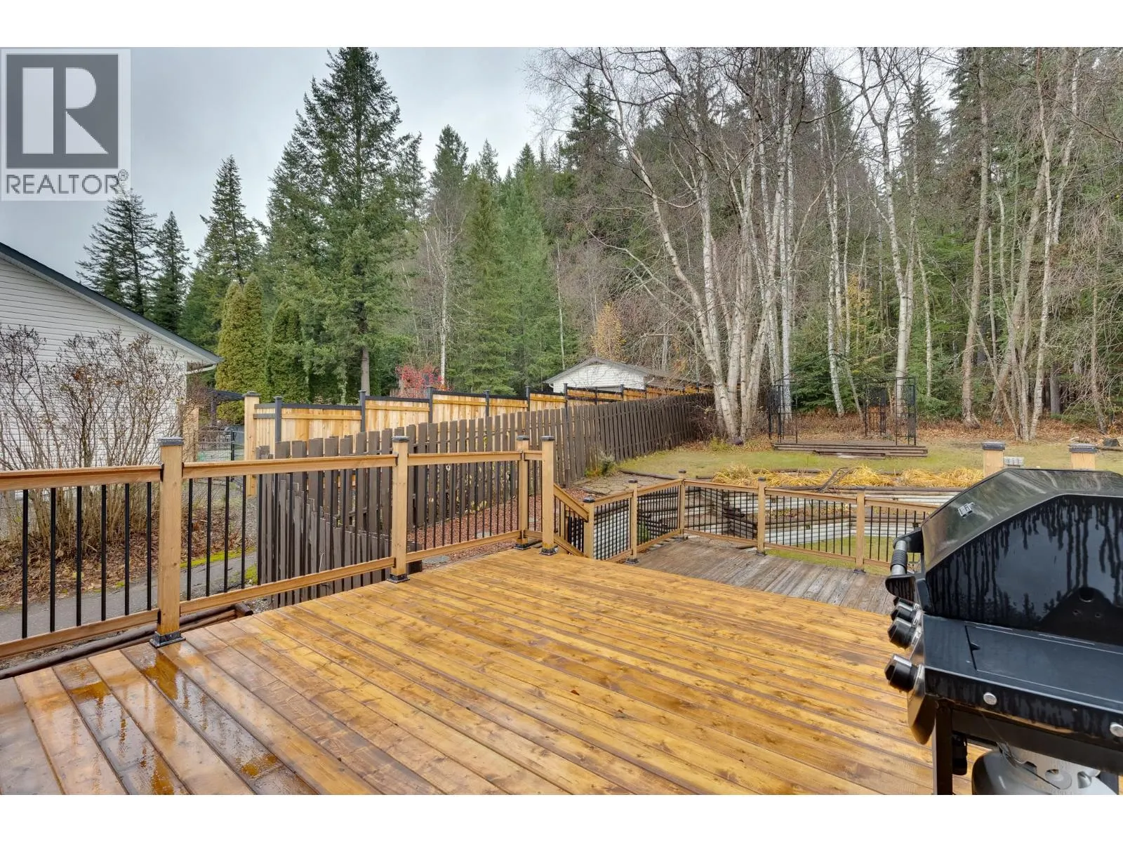 4882 NORTH MEADOW ROAD