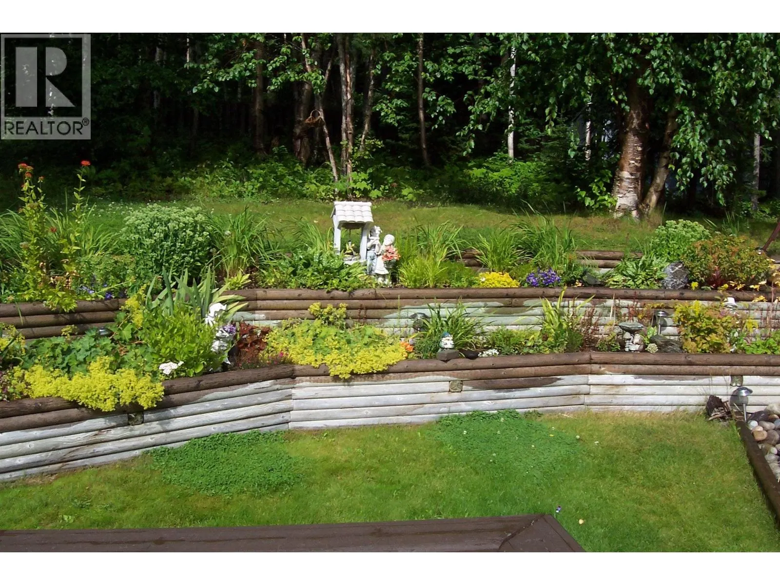 4882 NORTH MEADOW ROAD