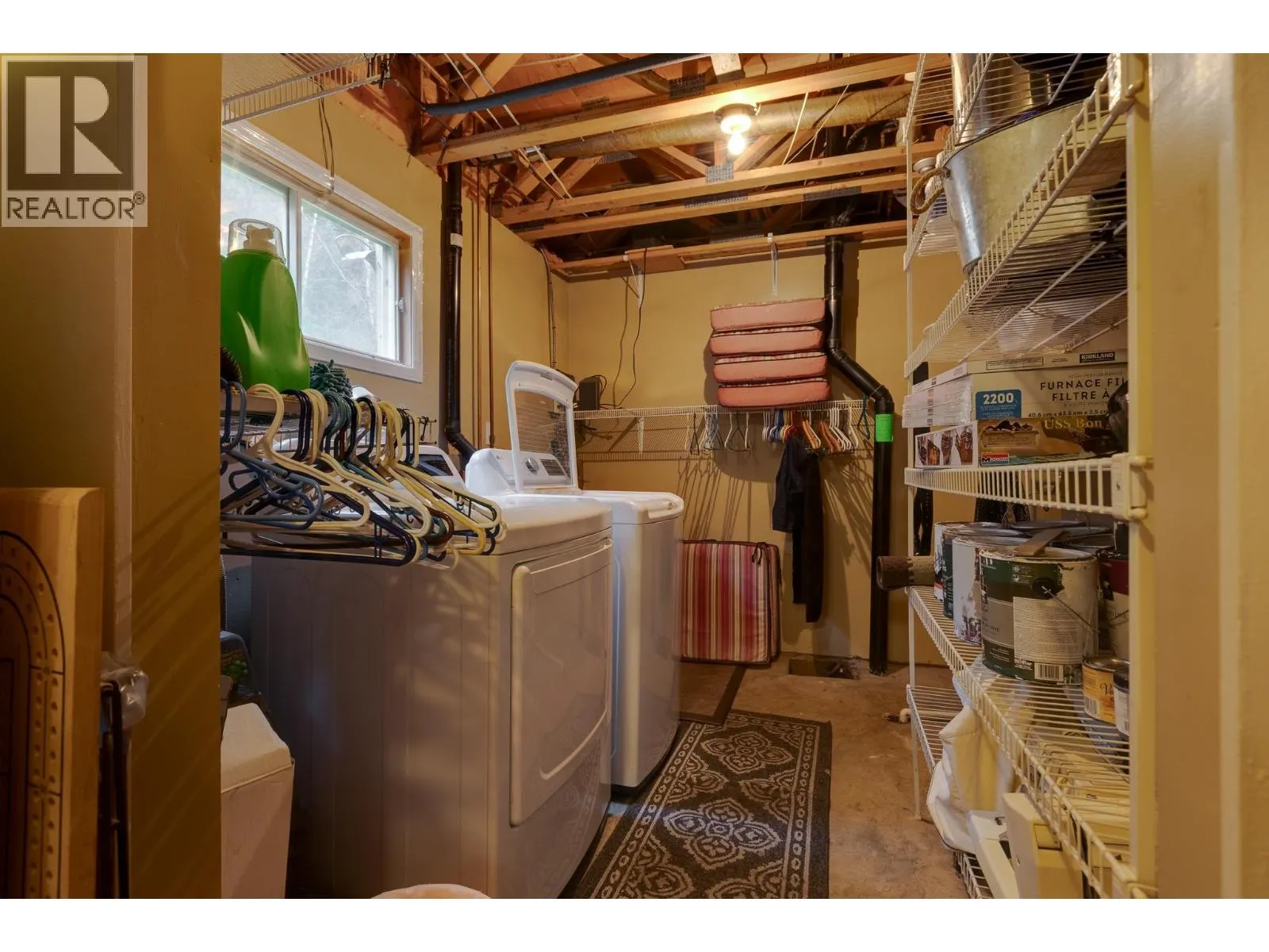 4882 NORTH MEADOW ROAD