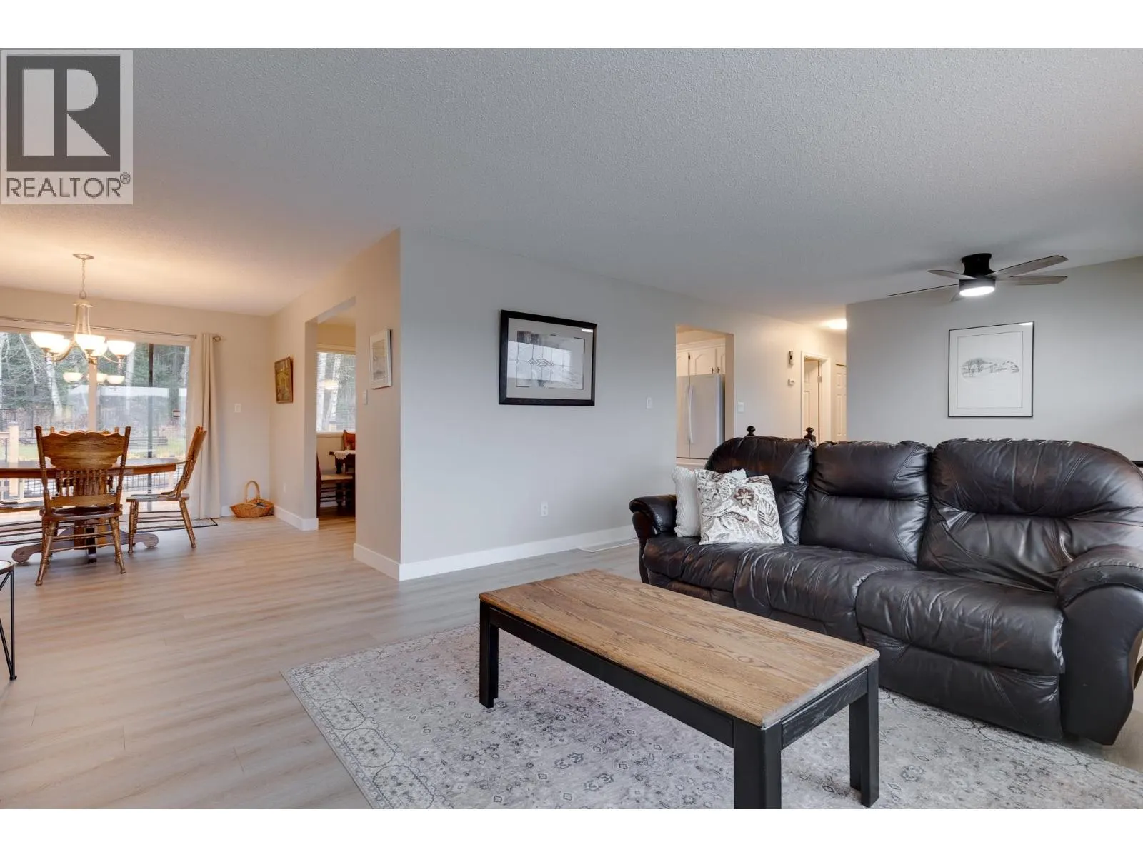 4882 NORTH MEADOW ROAD